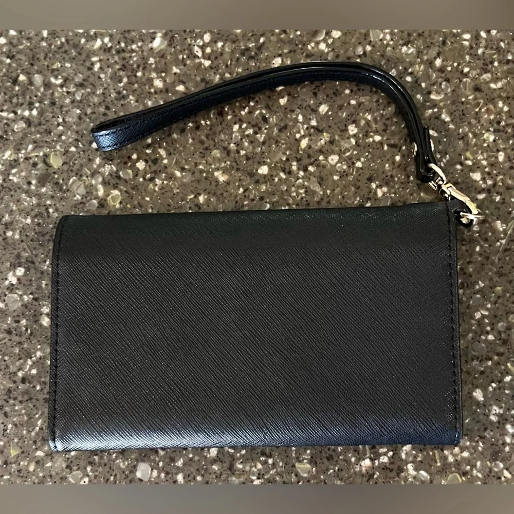 Kate Spade Black Laurel Way Iphone Wristlet Wallet | Leather Passport Travel